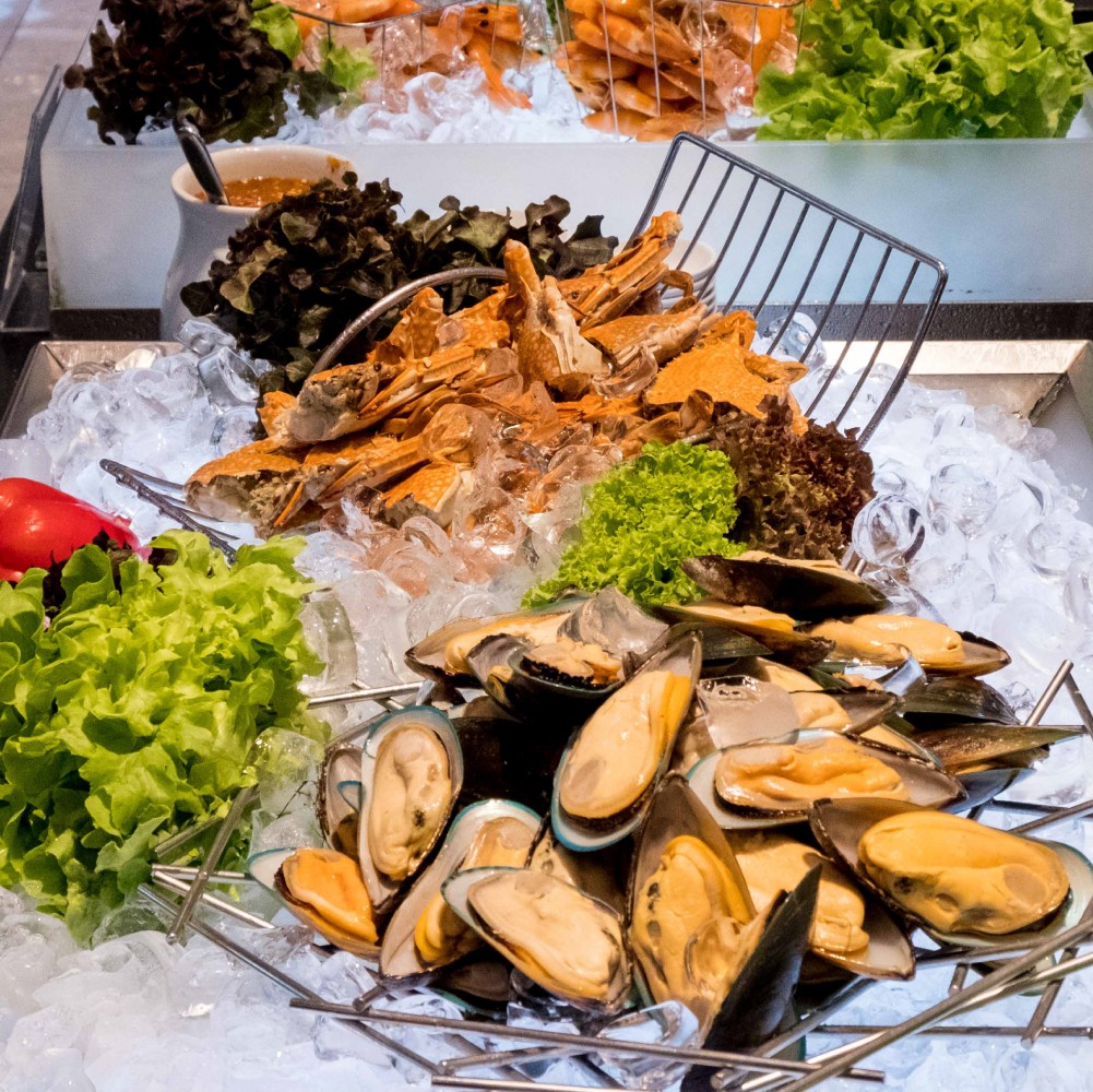 Lunch buffet in Bangkok